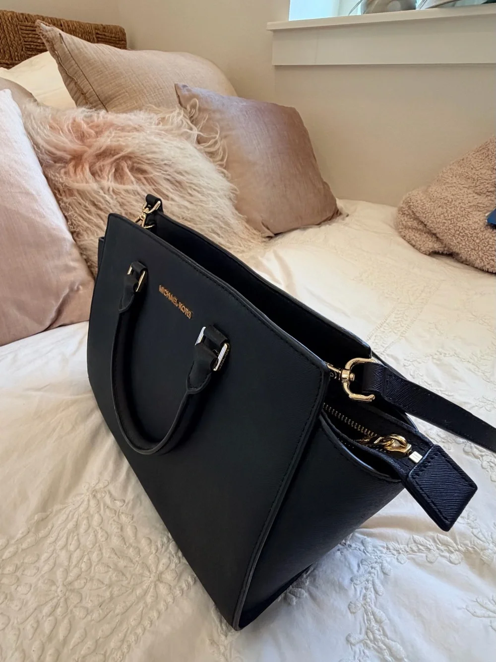Michael Kors Selma Large Black Saffiano Leather Satchel Gold-Tone Hardware
